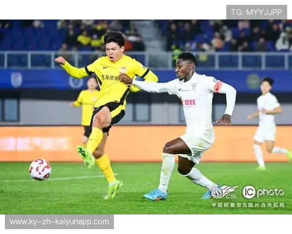 中超赛季关键阶段全力冲刺，中超联赛赛季